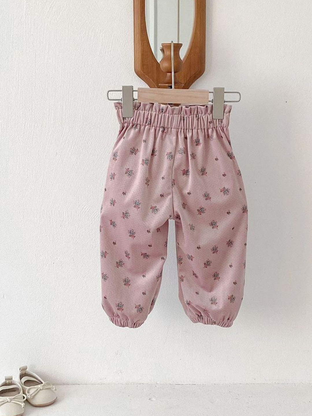 LULU & SKY Girls Polka Dot Printed Tapered Fit High-Rise Joggers Trousers