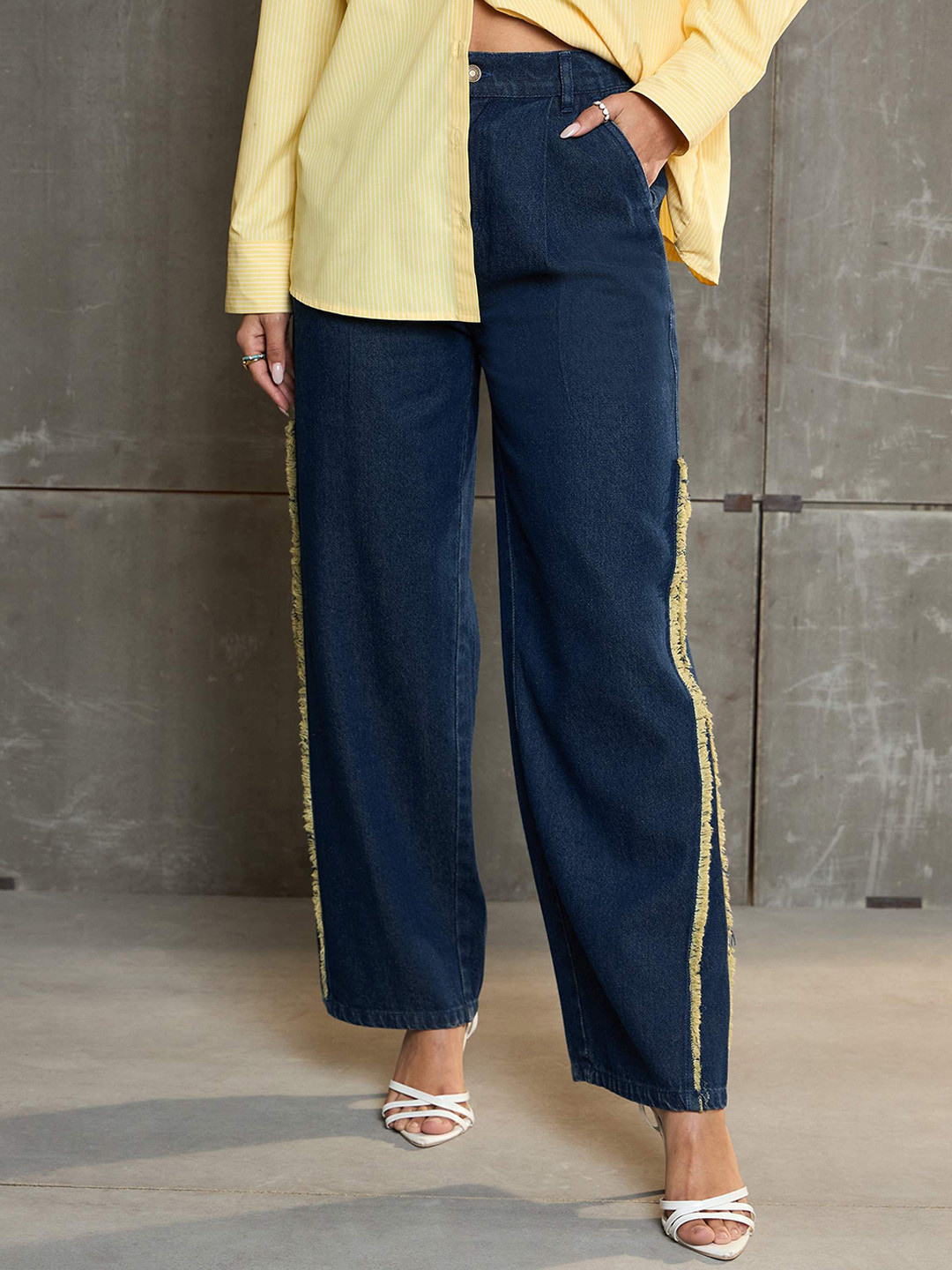 SASSAFRAS Women High-Rise Acid Wash Straight Fit Jeans