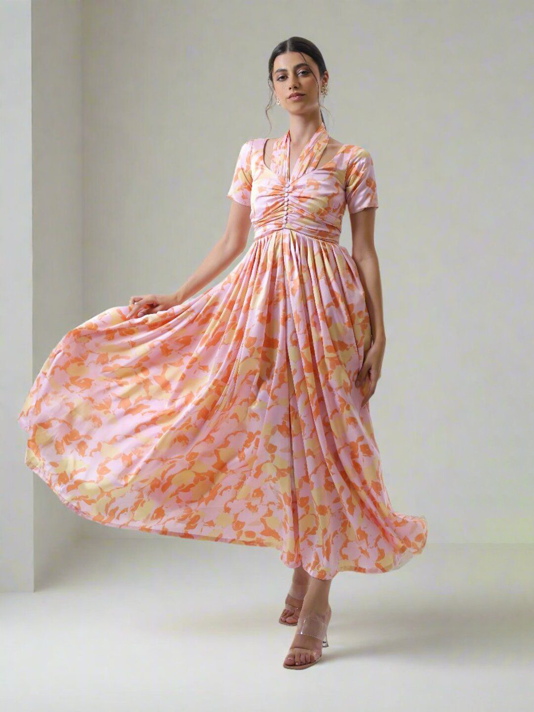 YA-SA Women Print Halter Neck Pleated Fit & Flare Maxi Dress