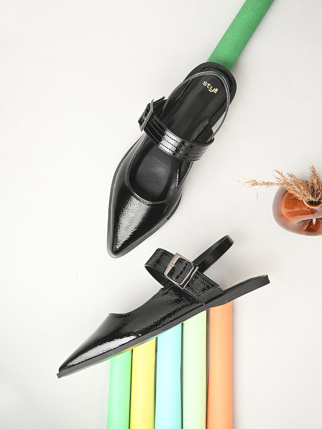 Styli Pointed Toe Flat Mules