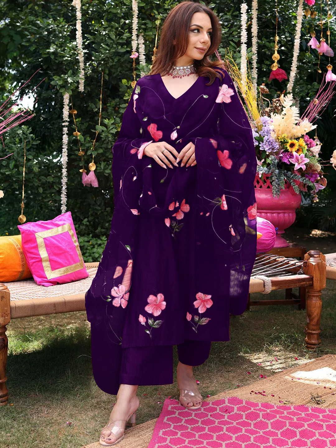 GoSriKi Roka Floral Printed V-Neck Straight Kurta With Trousers & Dupatta