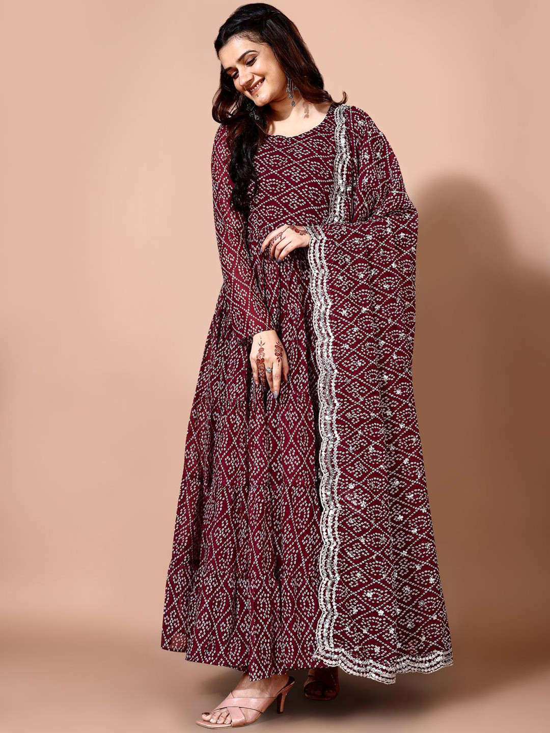 YOYO Fashion Bandhani Printed Georgette Tiered Anarkali Kurta With Pyjamas & Dupatta