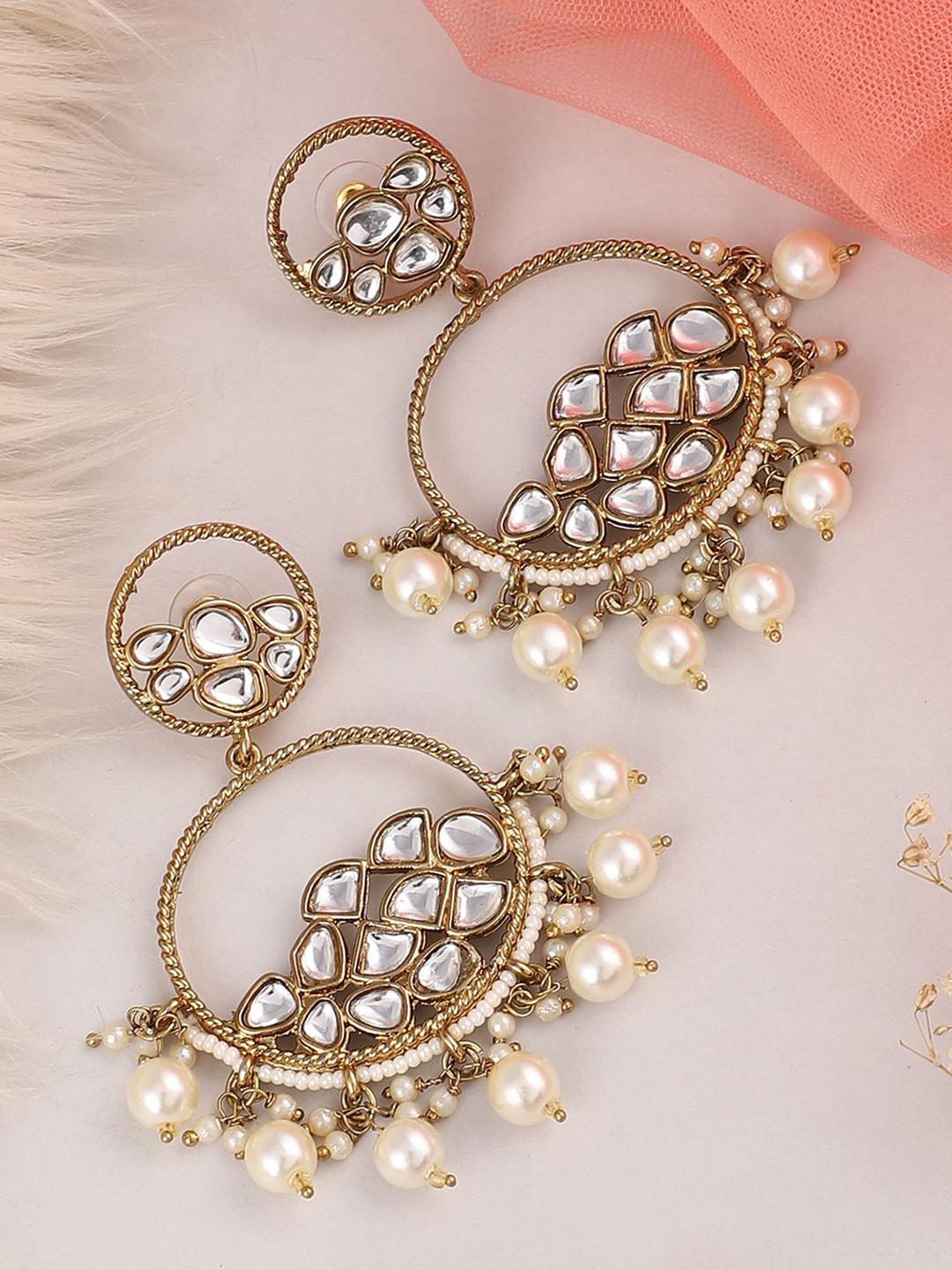 SHONA'S STYLE Brass-Plated Garnet Beaded Circular Chandbalis