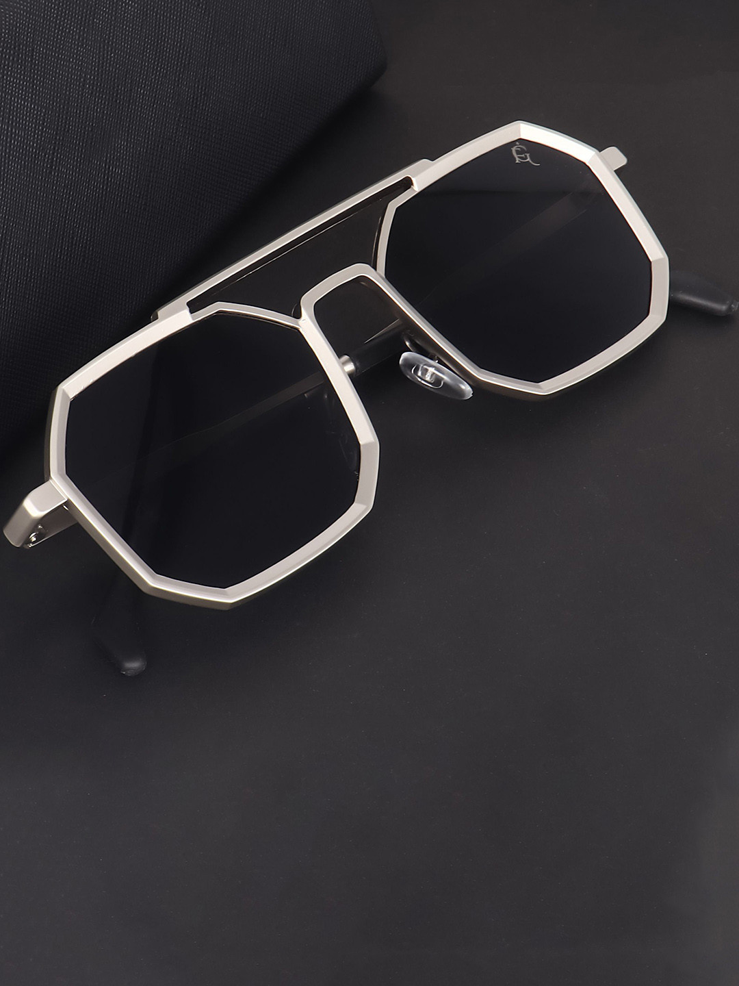 FUNGLASSES Unisex Rectangle Sunglasses with UV Protected Lens 222 SILVER BLACK