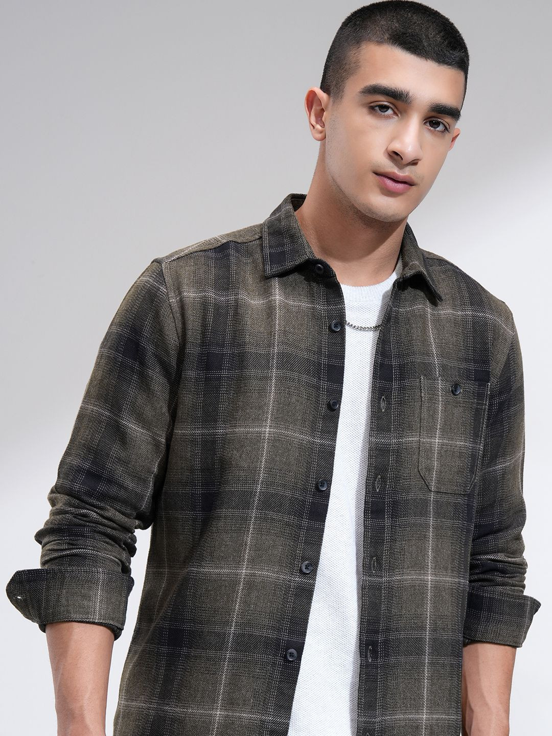 HIGHLANDER Men Textured Flannel Casual Checked Shirt