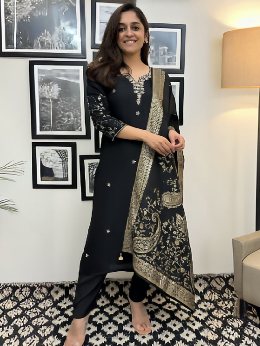 GUNVANTI FAB Bakadi Floral Embroidered Chanderi Silk Straight Kurta With Trouser & Dupatta