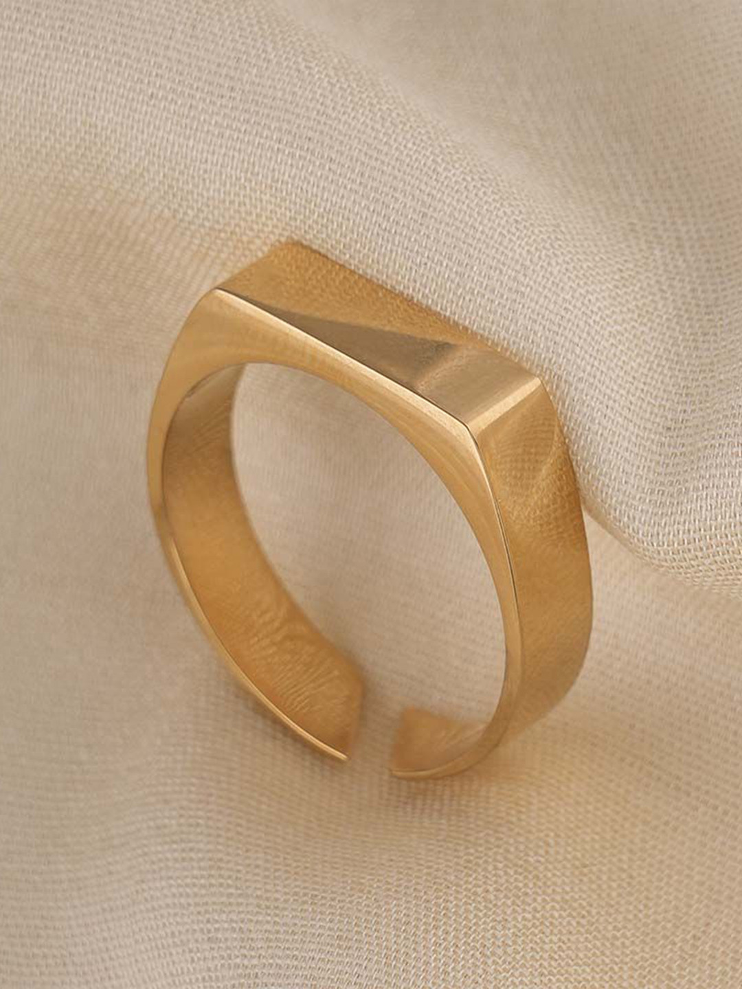 PALMONAS Men Plain Gold Plated Ring Waterproof & Anti-Tarnish Ring