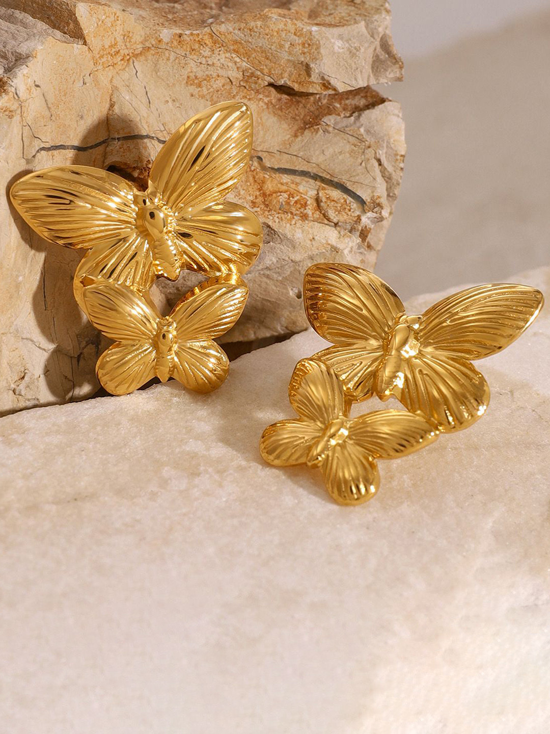 DressBerry Stainless Steel Gold-Plated Butterfly Shaped Chunky Anti Tarnish Studs