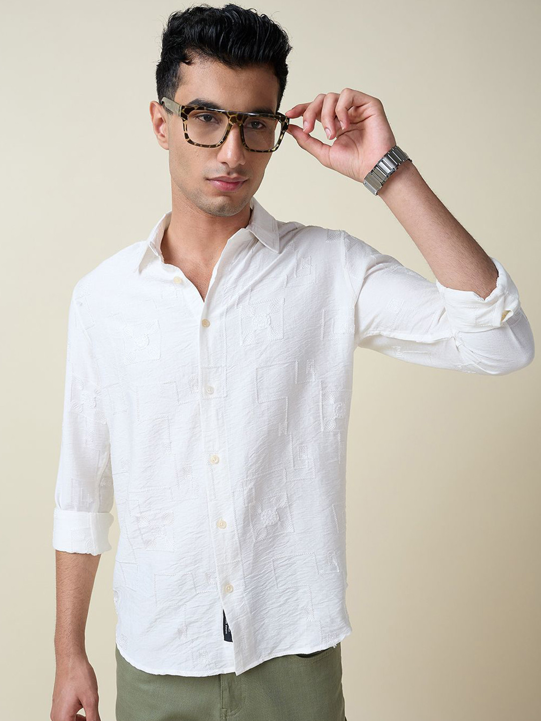 Thomas Scott Men Embroidered Regular Fit Casual Shirt