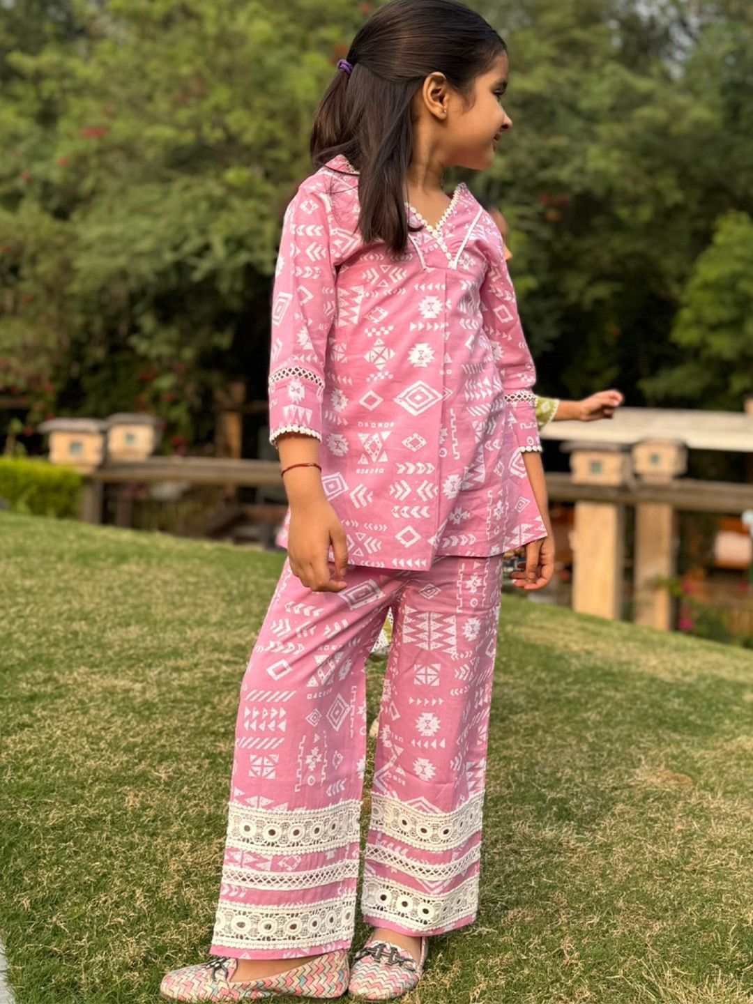 Peekaaboo Kids Girls Bahara Printed V-Neck Pure Cotton Tunic With Palazzo