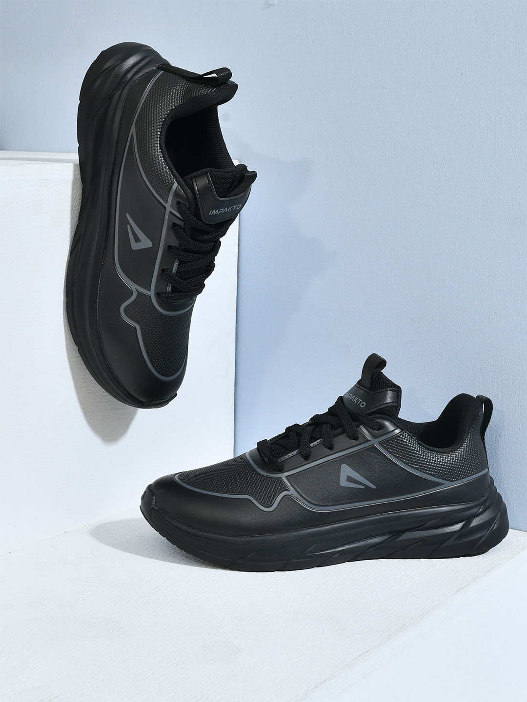 IMPAKTO Disruptor 2.0 Lightweight Jogging Shoes for Men with Padded Insocks(Black)