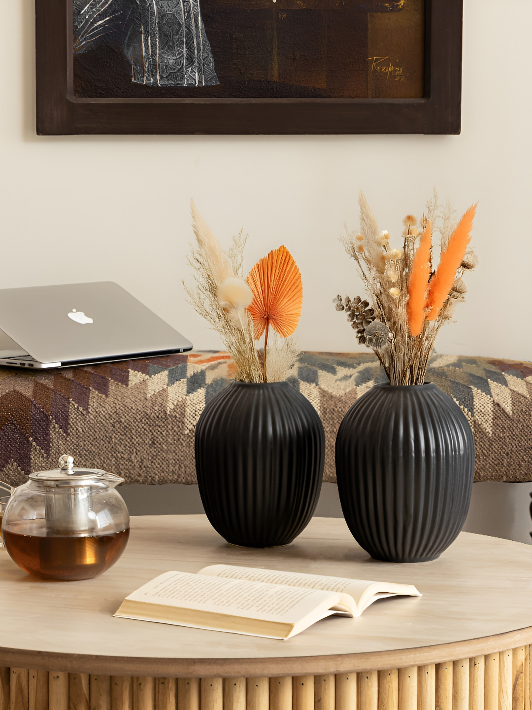 Claymistry Black 2 Pieces Fluted Ceramic Flower Vase