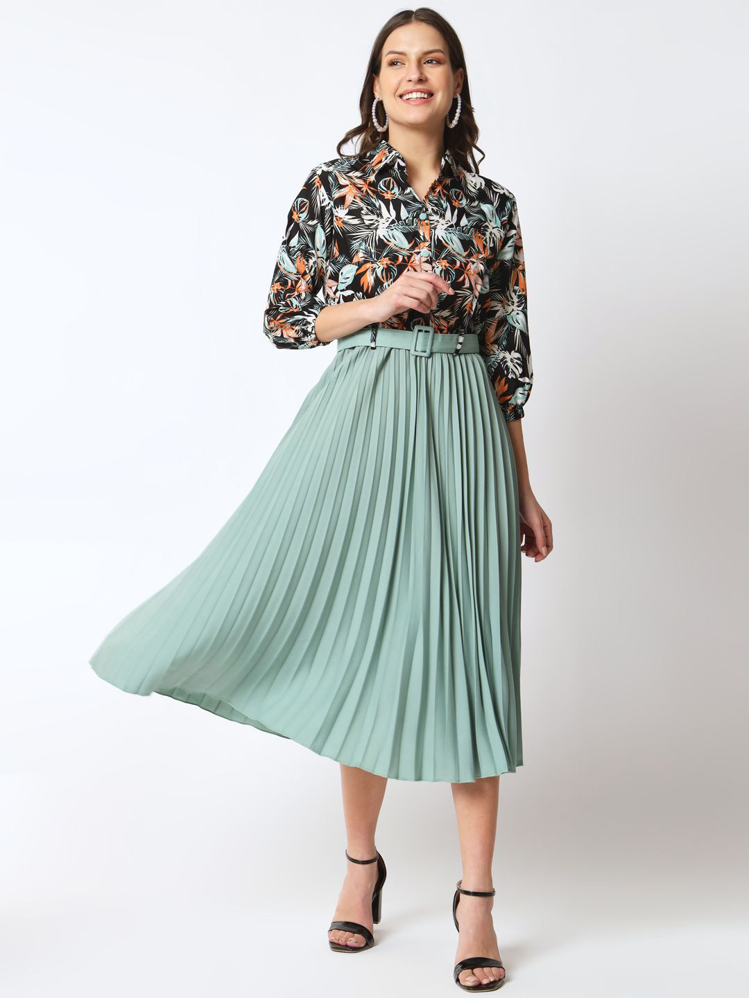 ZWERLON Printed Accordion Pleats Detail Shirt Collar Fit-And Flare Midi Dress