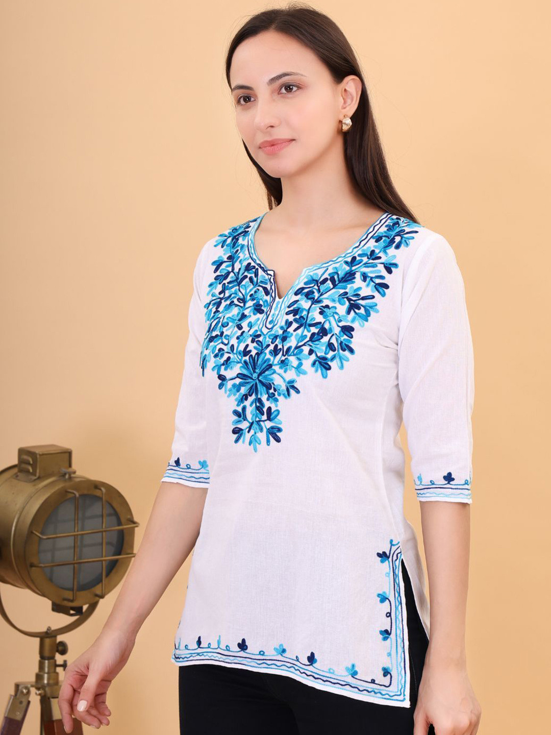 ZREMA Women's Floral Embroidered V-Neck Thread Work Handloom Kurti
