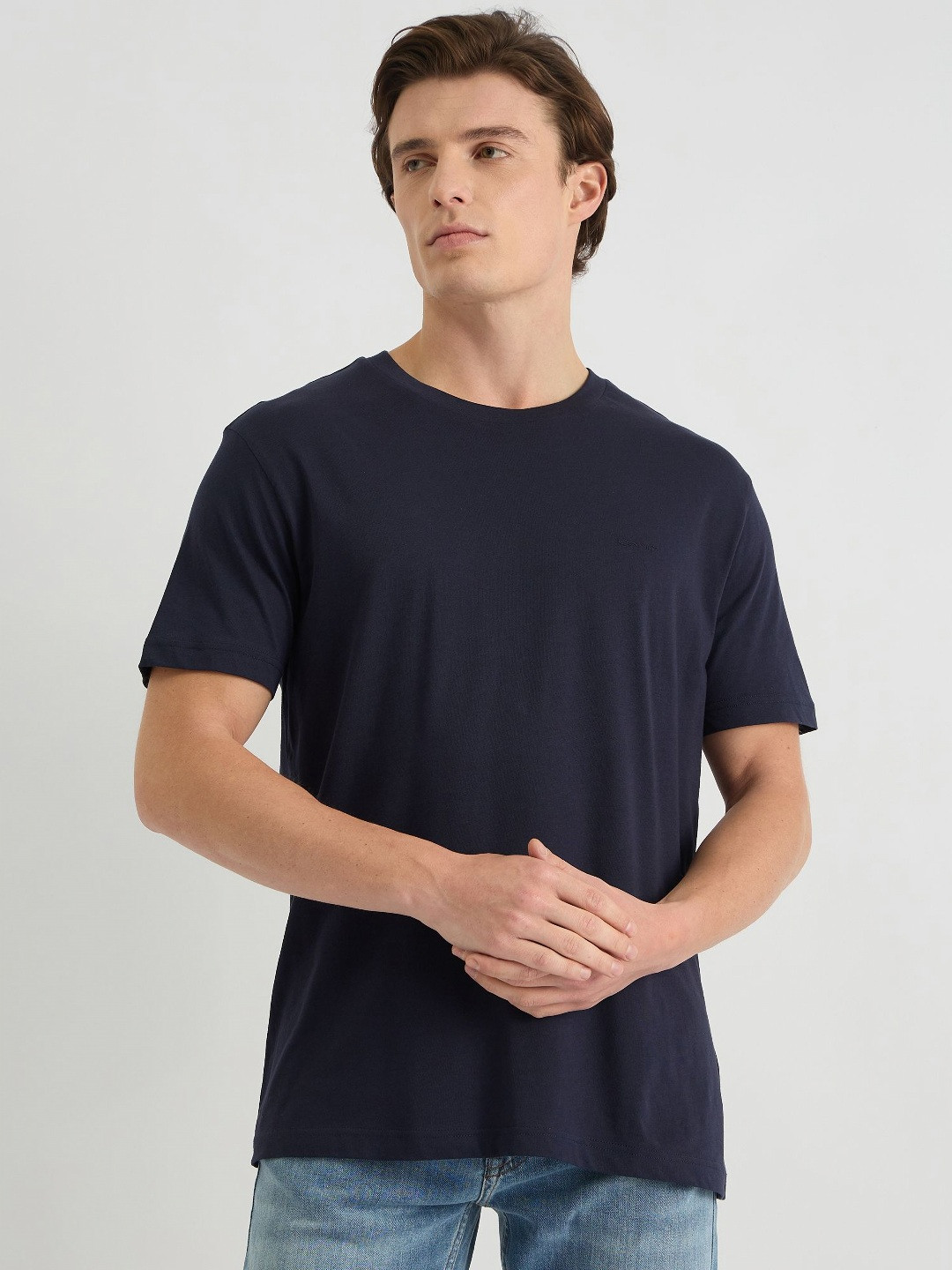 GANT Men Solid Tonal Logo Round Neck Cotton T-shirt
