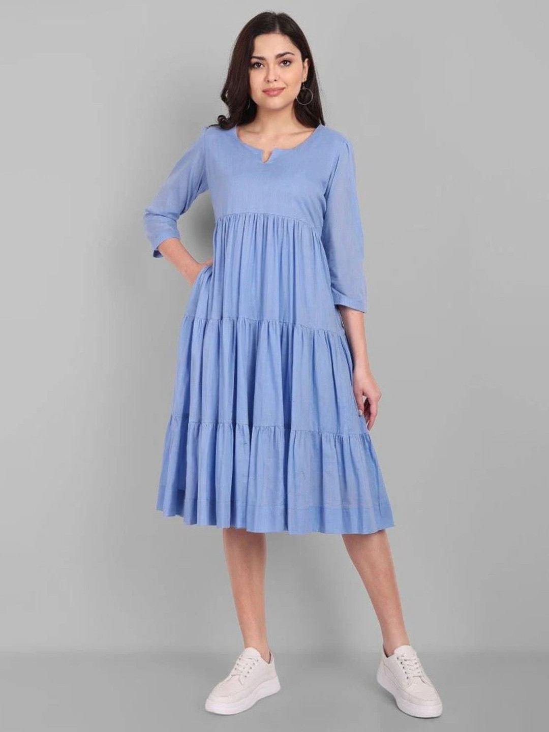 Mera Rang Women Solid Round Neck Knee Length Empire Dress