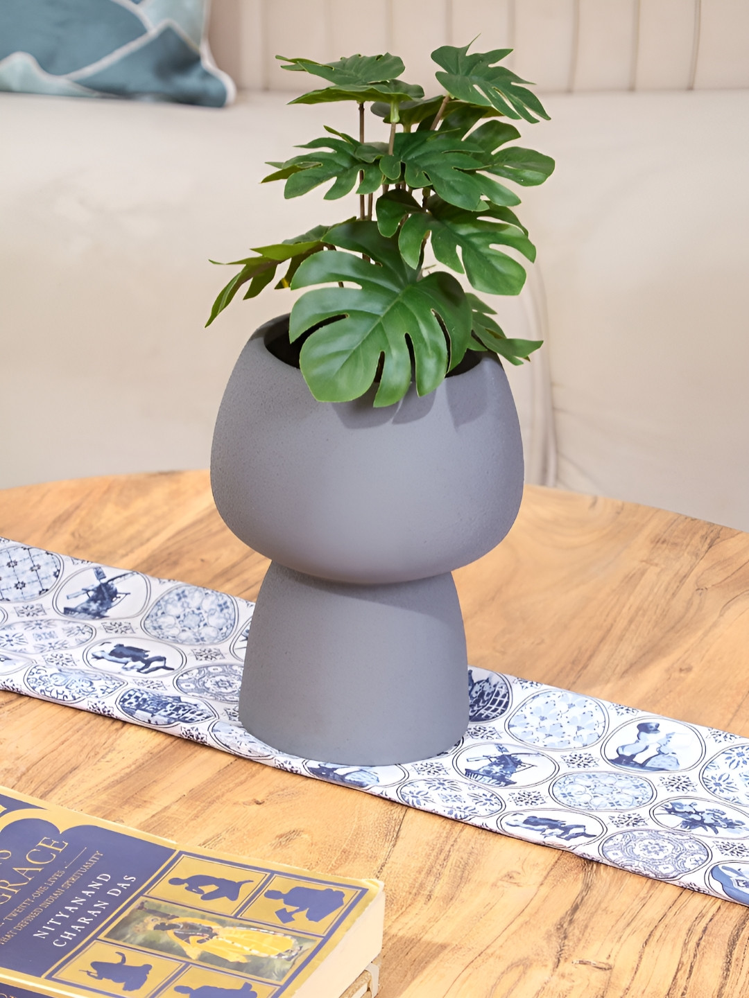 Mason Home Mulu Grey Textured Ceramic Vase