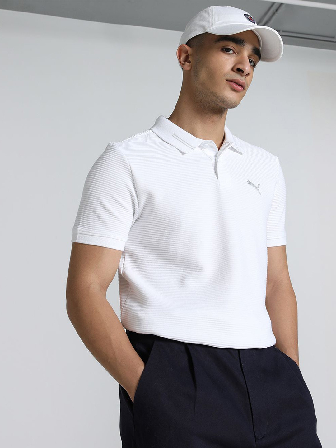 Puma Wardrobe Ess Ottoman Pure Cotton Slim Fit Short Sleeve T-Shirt