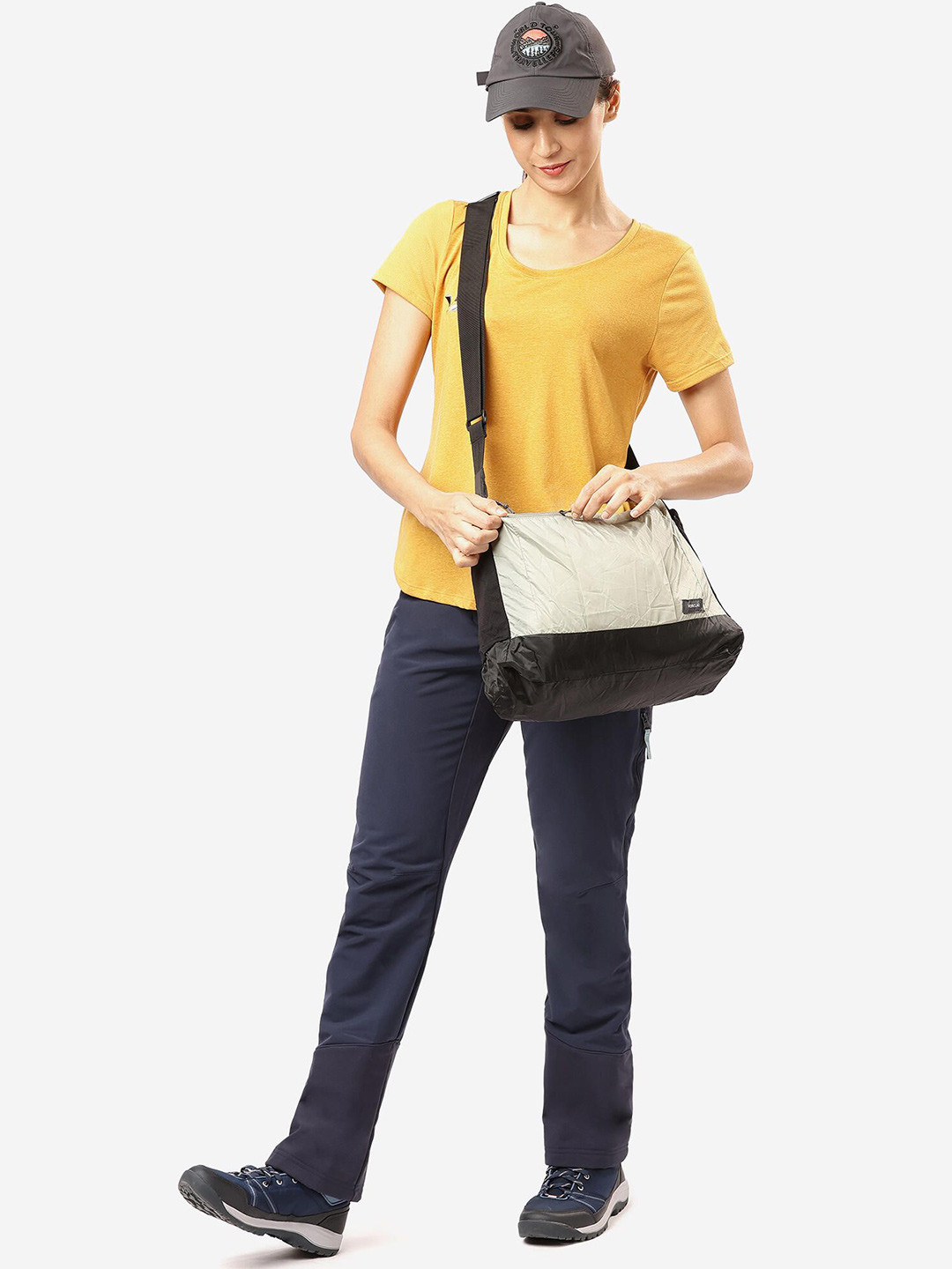 Decathlon FORCLAZ Unisex Beige 15L Compact Messenger Bag