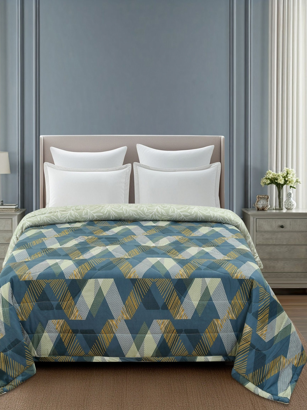 THE little BIG STORE Blue Geometric Printed Cotton 500 GSM AC Room Double Bed Comforter