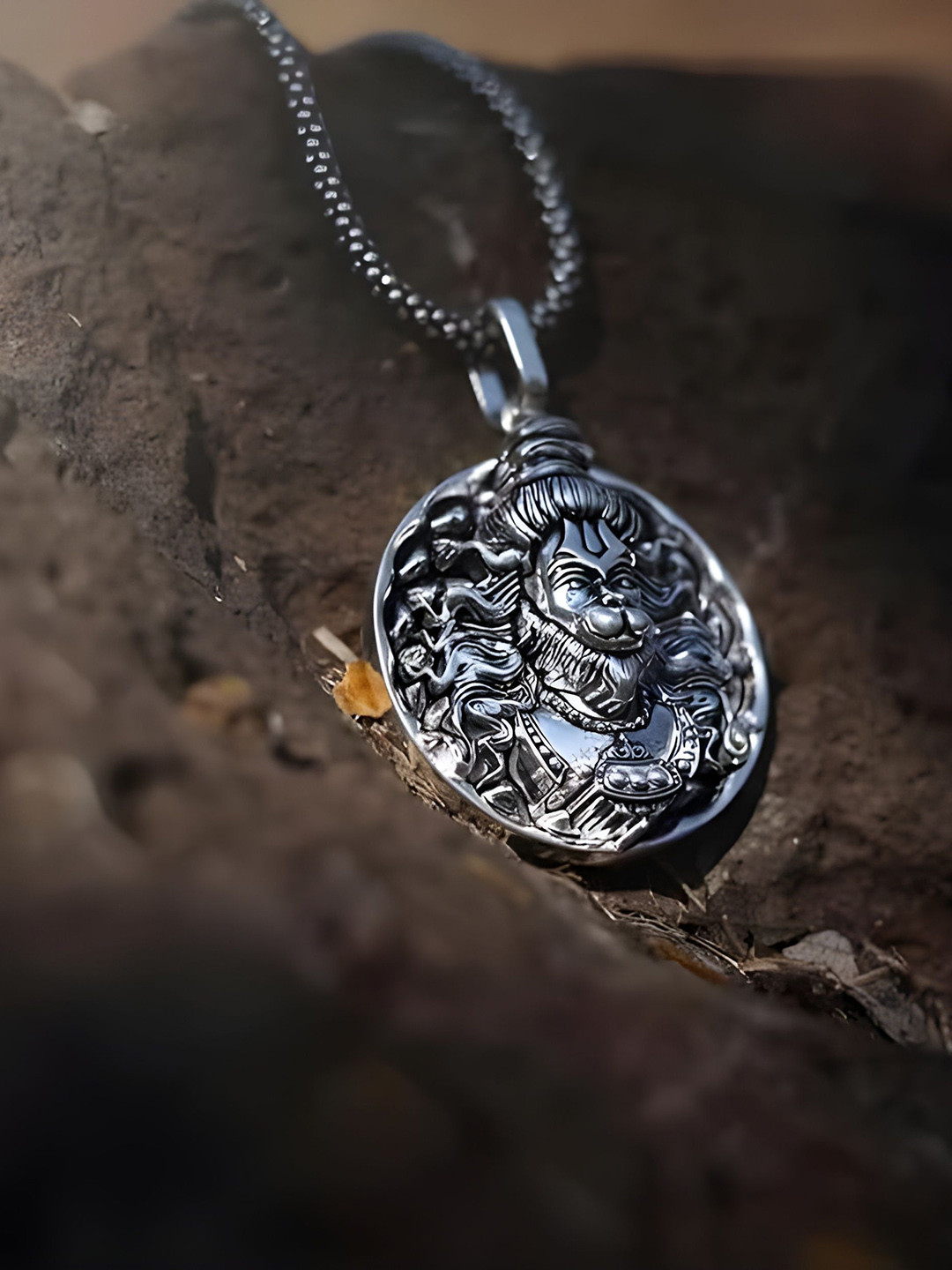 Ringzinnie Men Rhodium-Plated Bajrangbali Hanuman Circular Oxidised Pendant With Chain