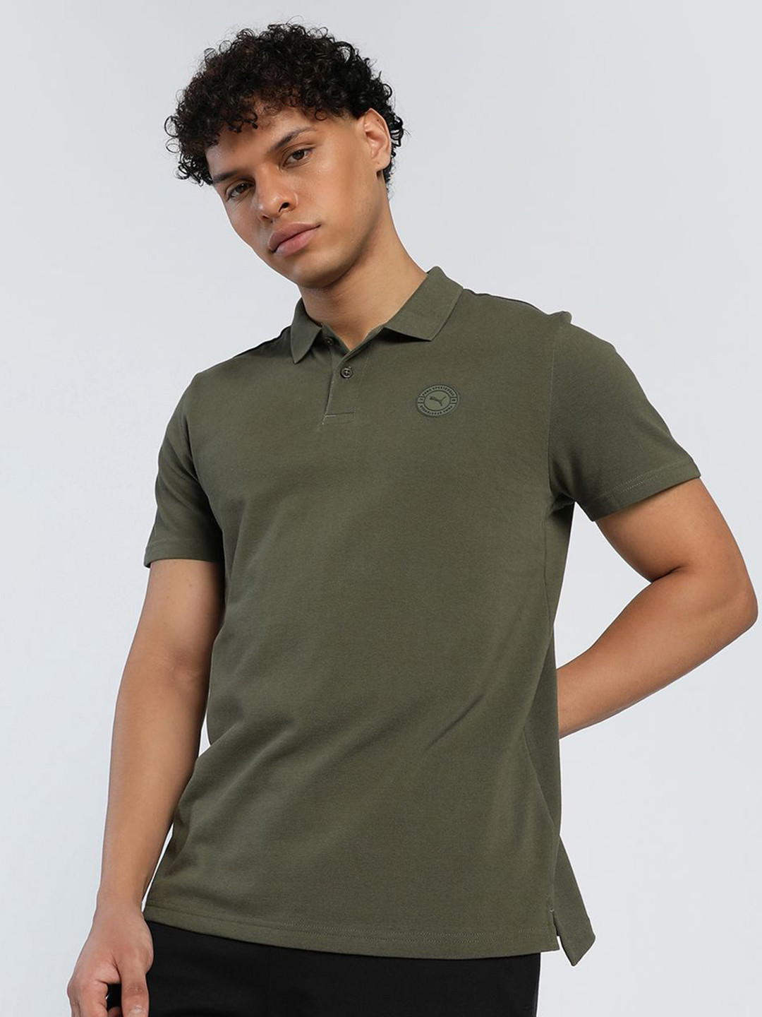 Puma Ess Badge Logo Printed Pure Cotton Slim Fit Short Sleeve T-Shirt