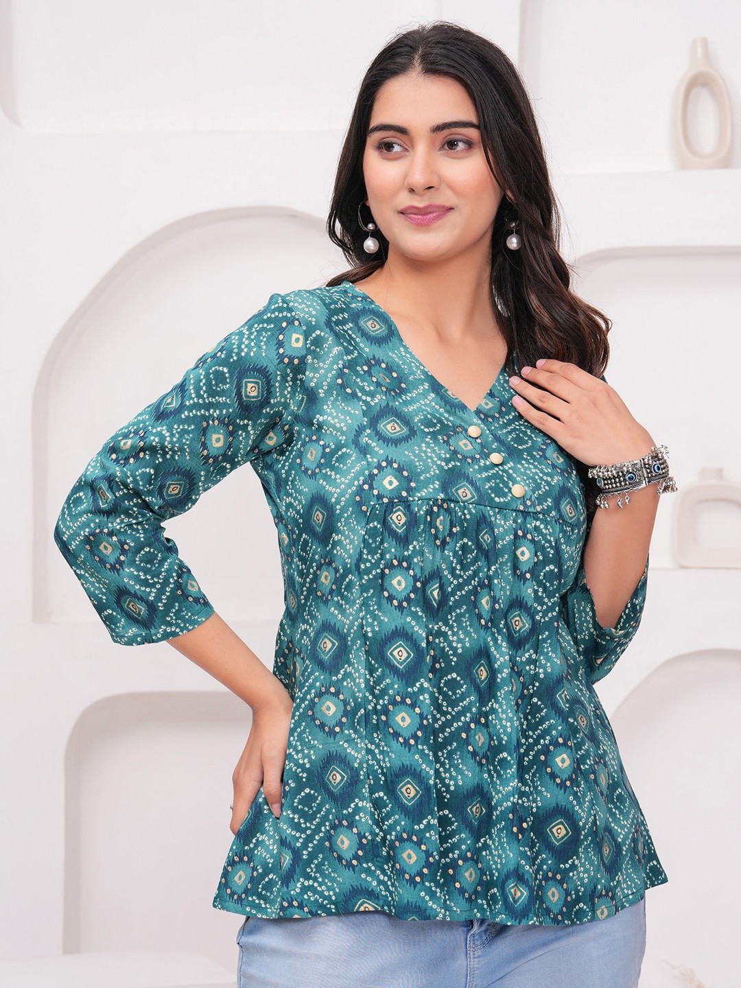 kipek Women Printed V-Neck Tunic