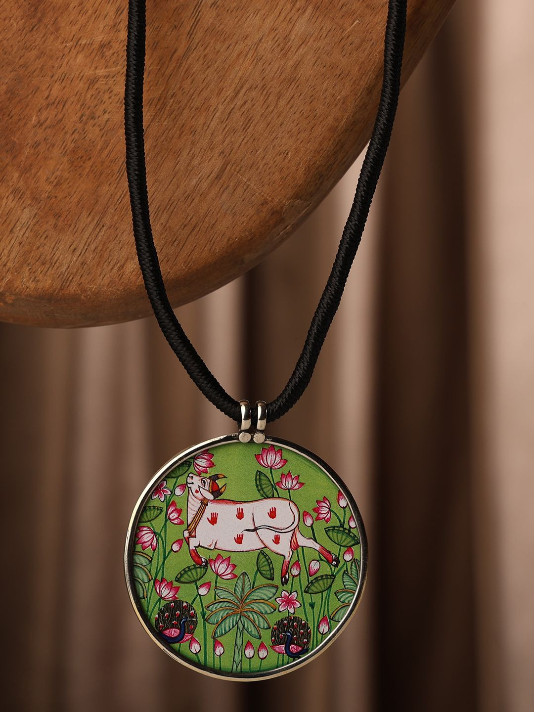 VENI 92.5 Silver-Plated Oxidised Pichwai Thread Hasli Minimal Necklace