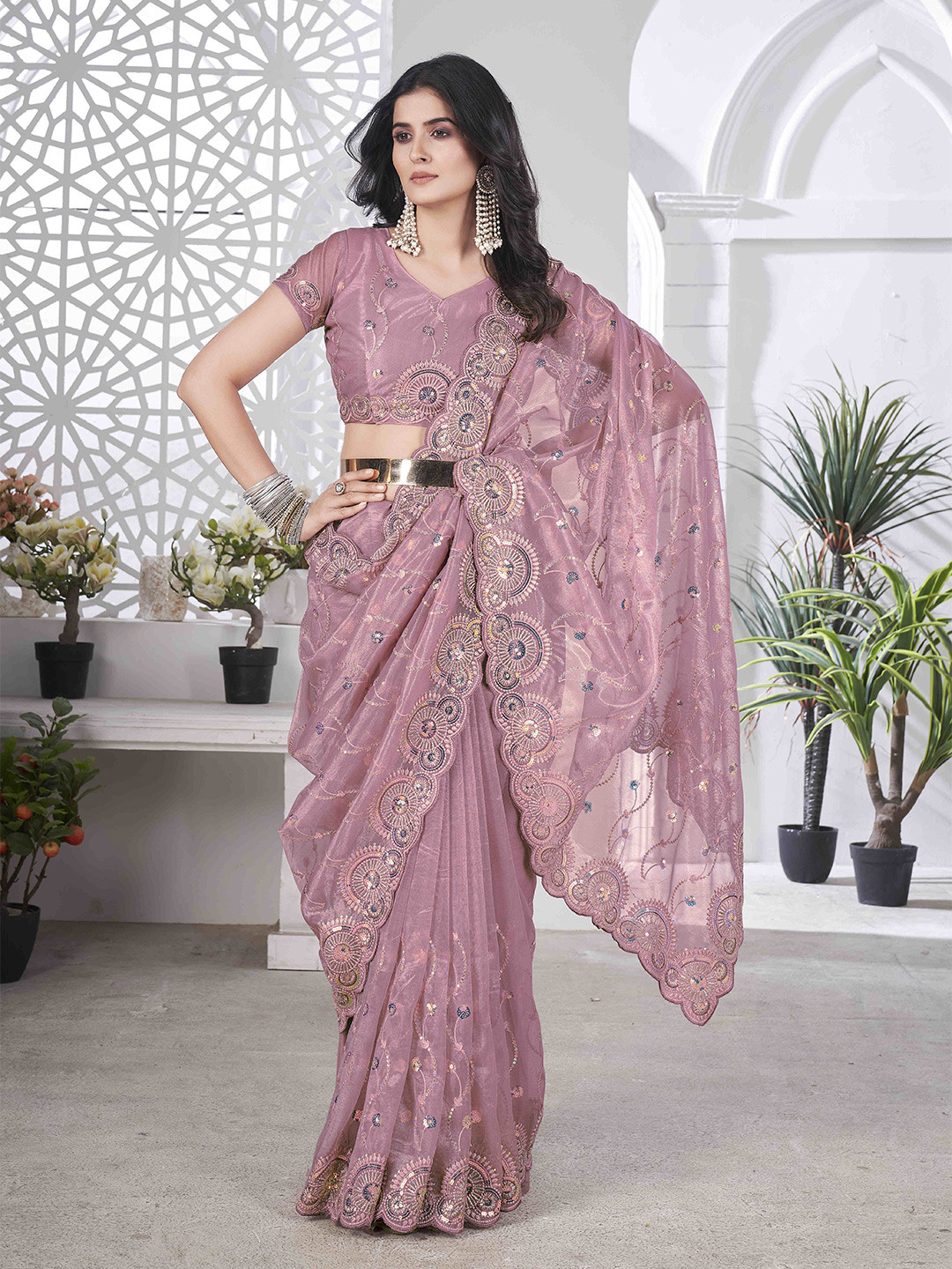 Munir Embellished Sequinned Saree with Thread Embroidery work And Cutwork Border