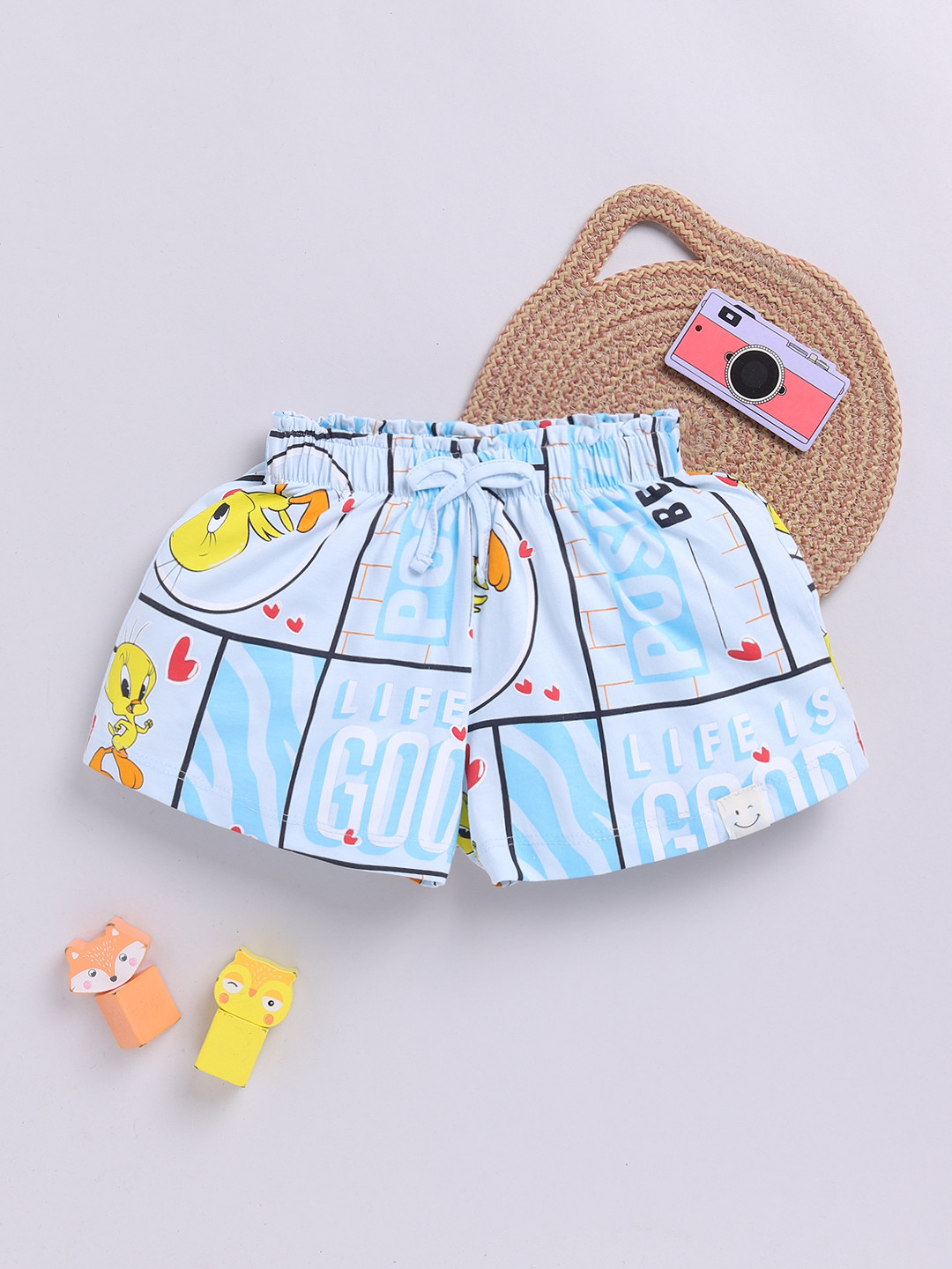 Happy Faces Girls Tweety Printed Pure Cotton Shorts