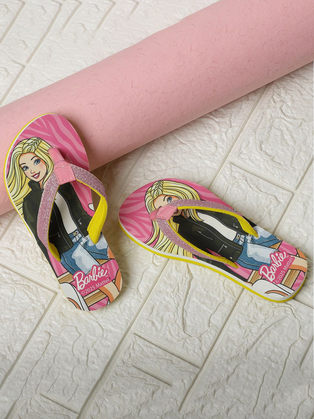 Kids Ville Girls Barbie Printed Flip-Flops