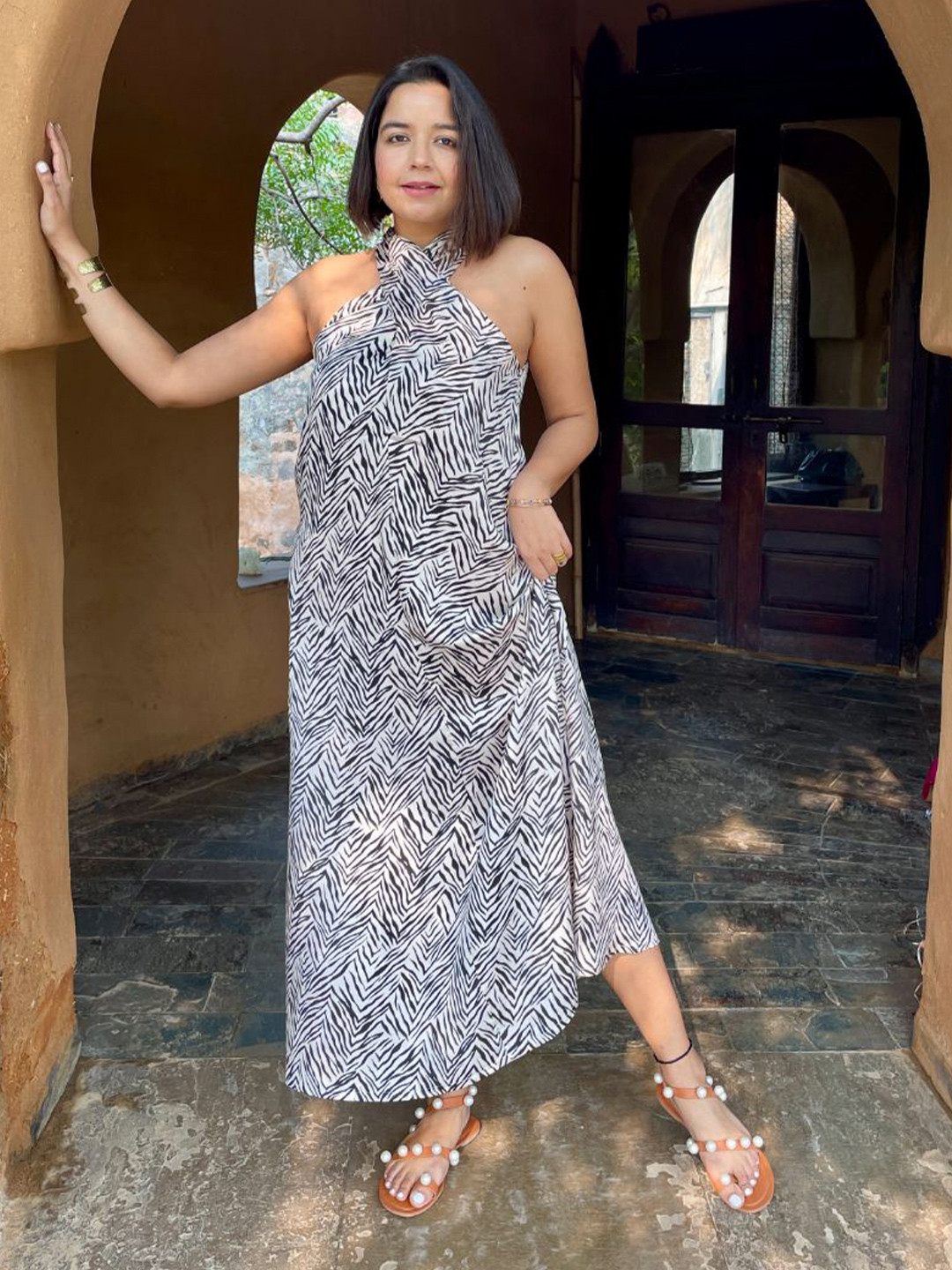 Label Tanvee Women Animal Printed Halter Neck Satin Maxi Dress