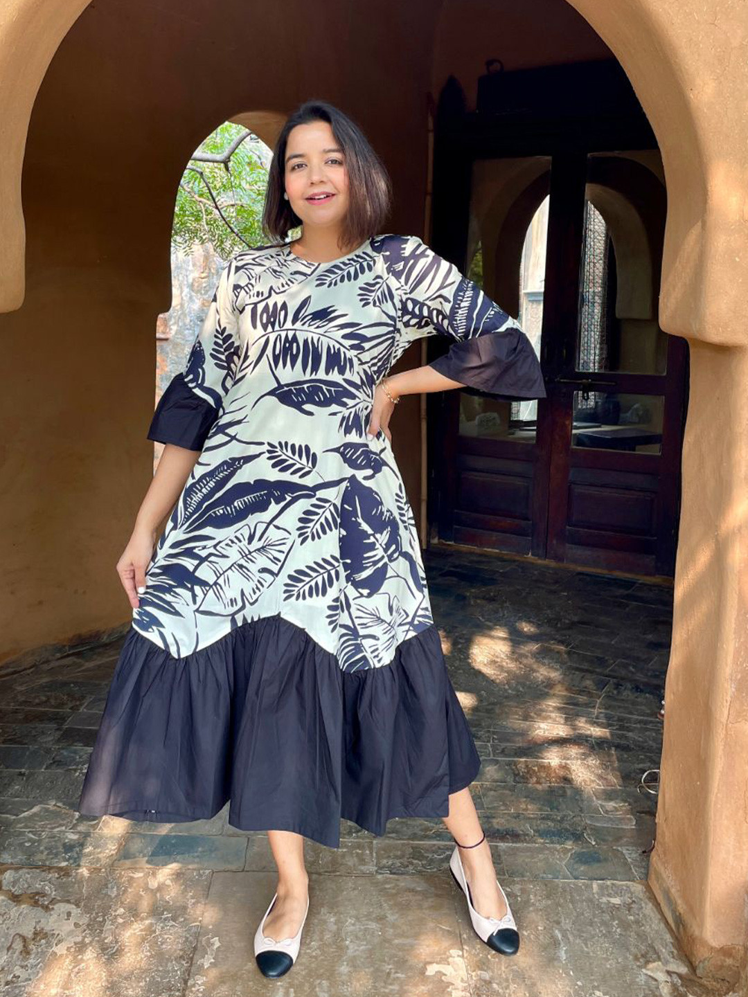 Label Tanvee Tropical Print Bell Sleeve A-Line Midi Dress