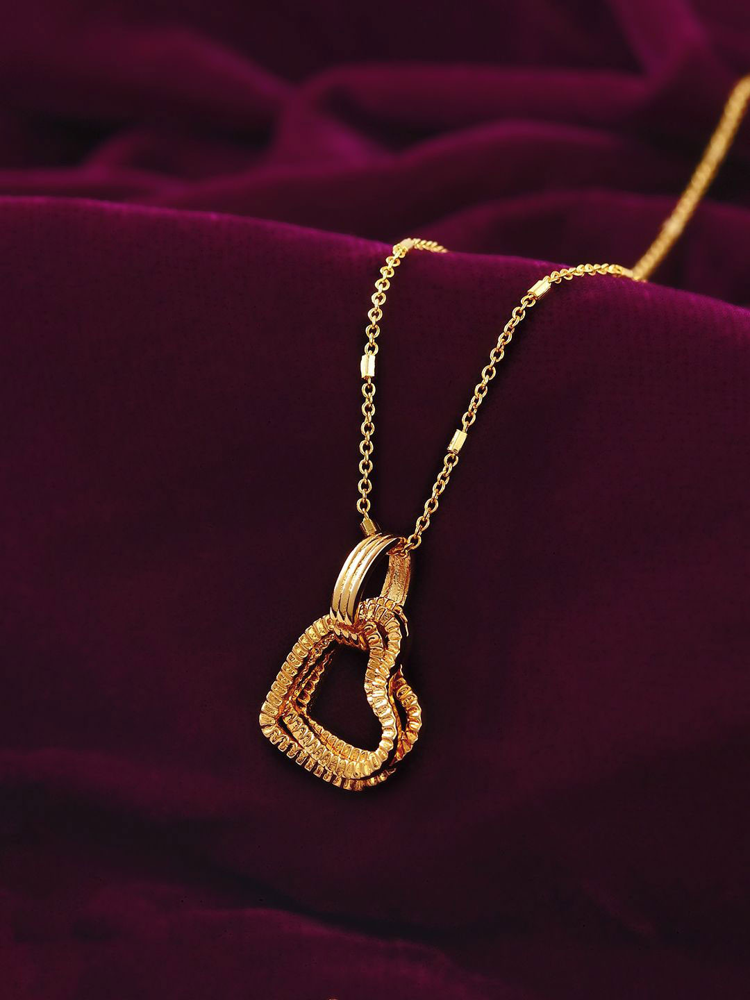 Voylla Gold-Plated Heart Shaped Valentine's Day Hearts Of Passion Pendant With Chain