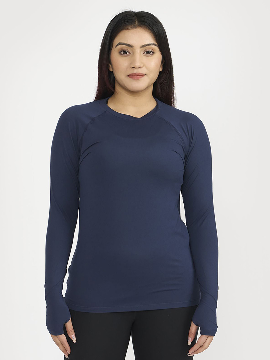 Hunnit Women Zen Round Neck Long Sleeves Activewear Gym Training Top