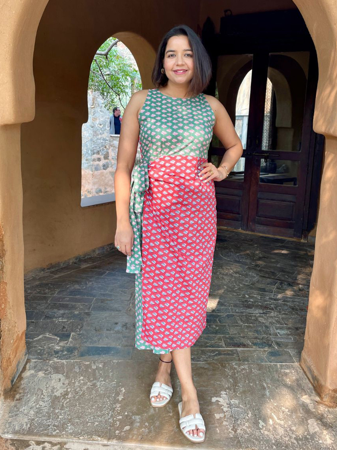 Label Tanvee Abstract Printed Cotton Sheath Midi Dress