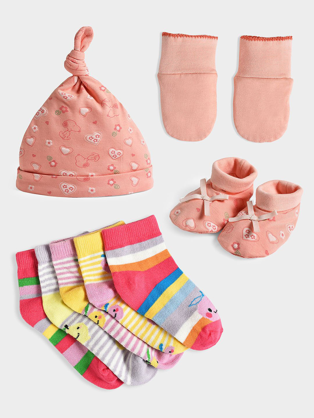 MiArcus Girls Baby New Born Essentials Caps, Mittens, Botties & Socks Gift Set Hamper
