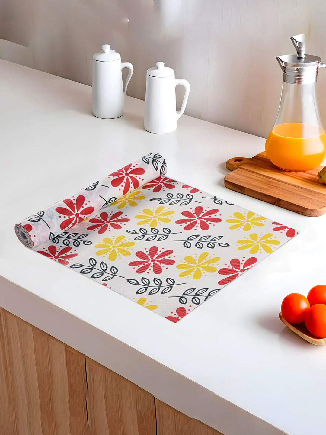 Kuber Industries White Set of 1 Water Resistant 10 Mtr EVA Kitchen Shelf Liner Organisers