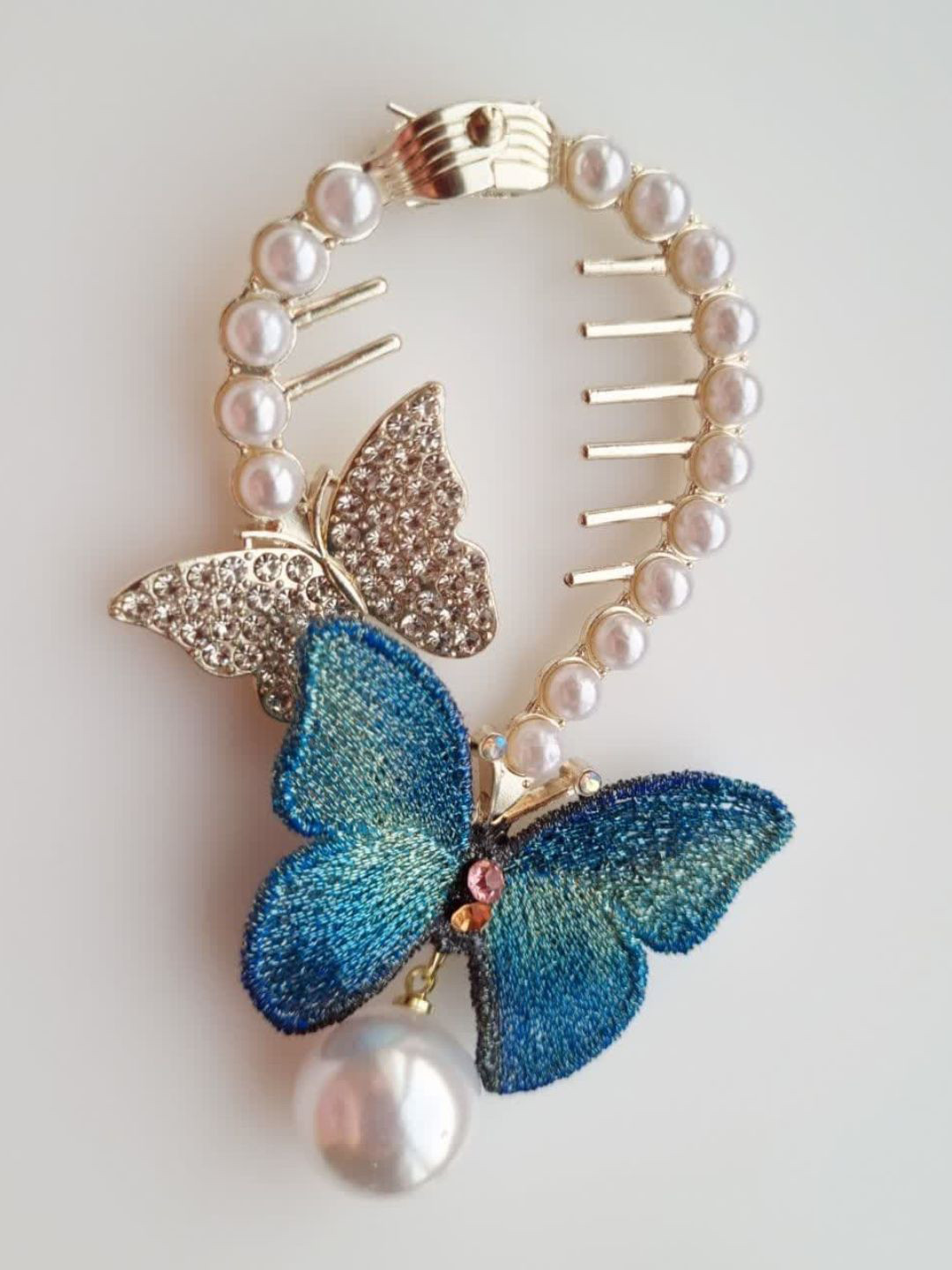 CareDone Women Beaded Claw Clip