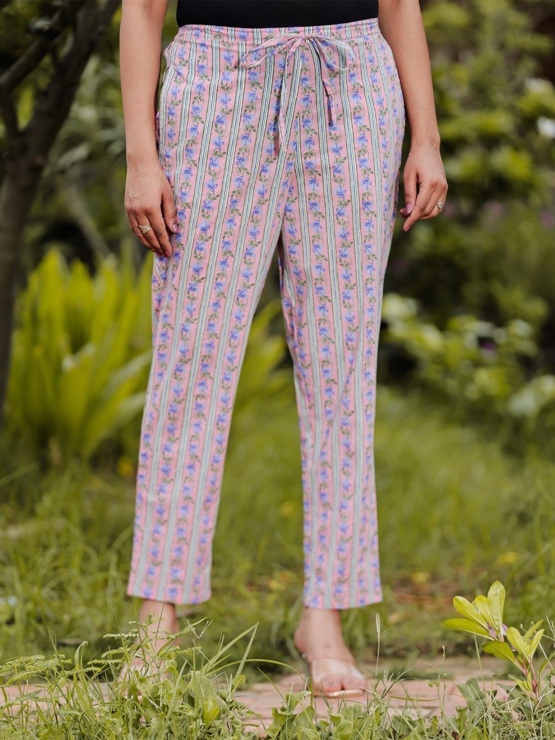 Aramya Women Floral Printed Cotton Palazzo