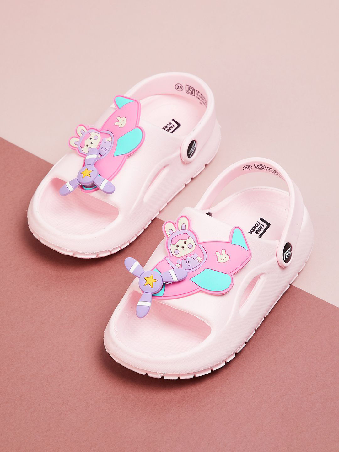 Fame Forever by Lifestyle Girls Hello Kitty Embellished Clogs