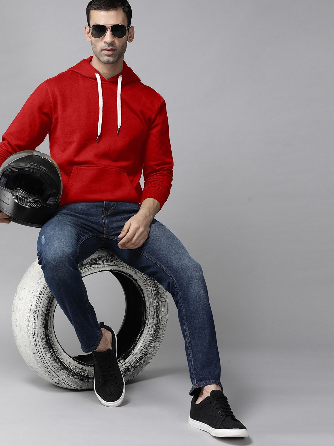 ELLITI Men Hooded Sweatshirt