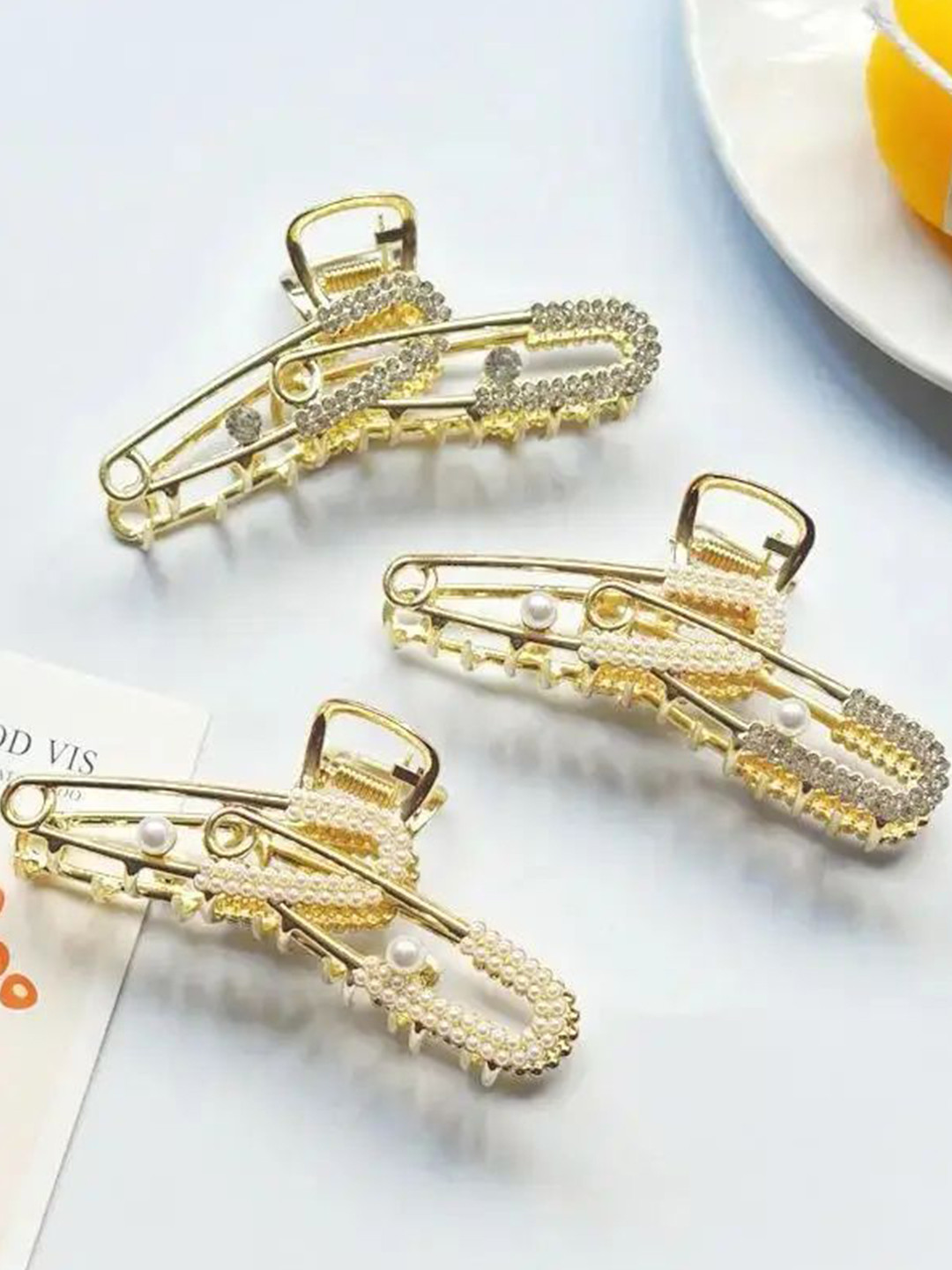 Radhya Accessories Women Embellished Claw Clip