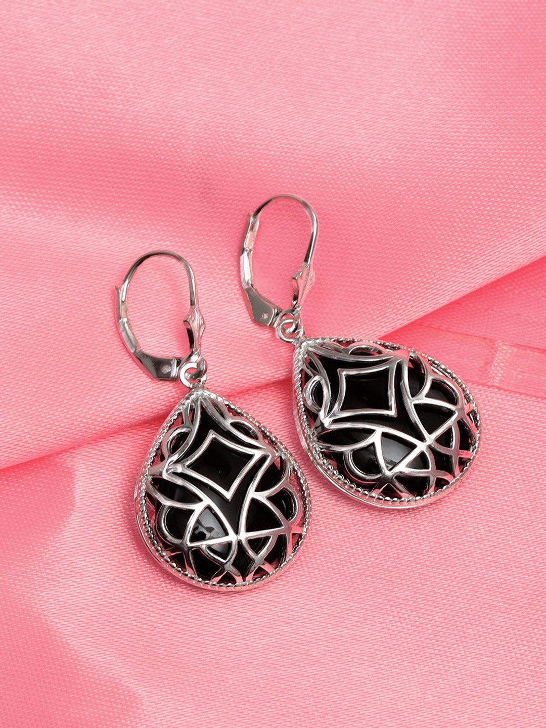 LeCalla 925 Sterling Silver-Plated Onyx Studded Oval Shaped Hoops