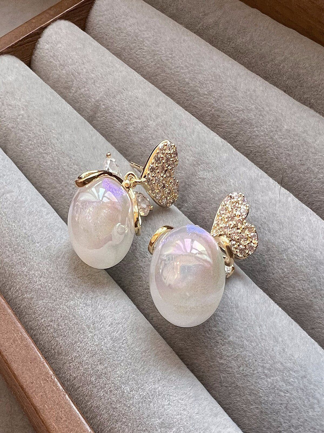 PolluxCraft Korean Gold-Plated Stone Studded Pearls Beaded Heart Shaped Drop Errings