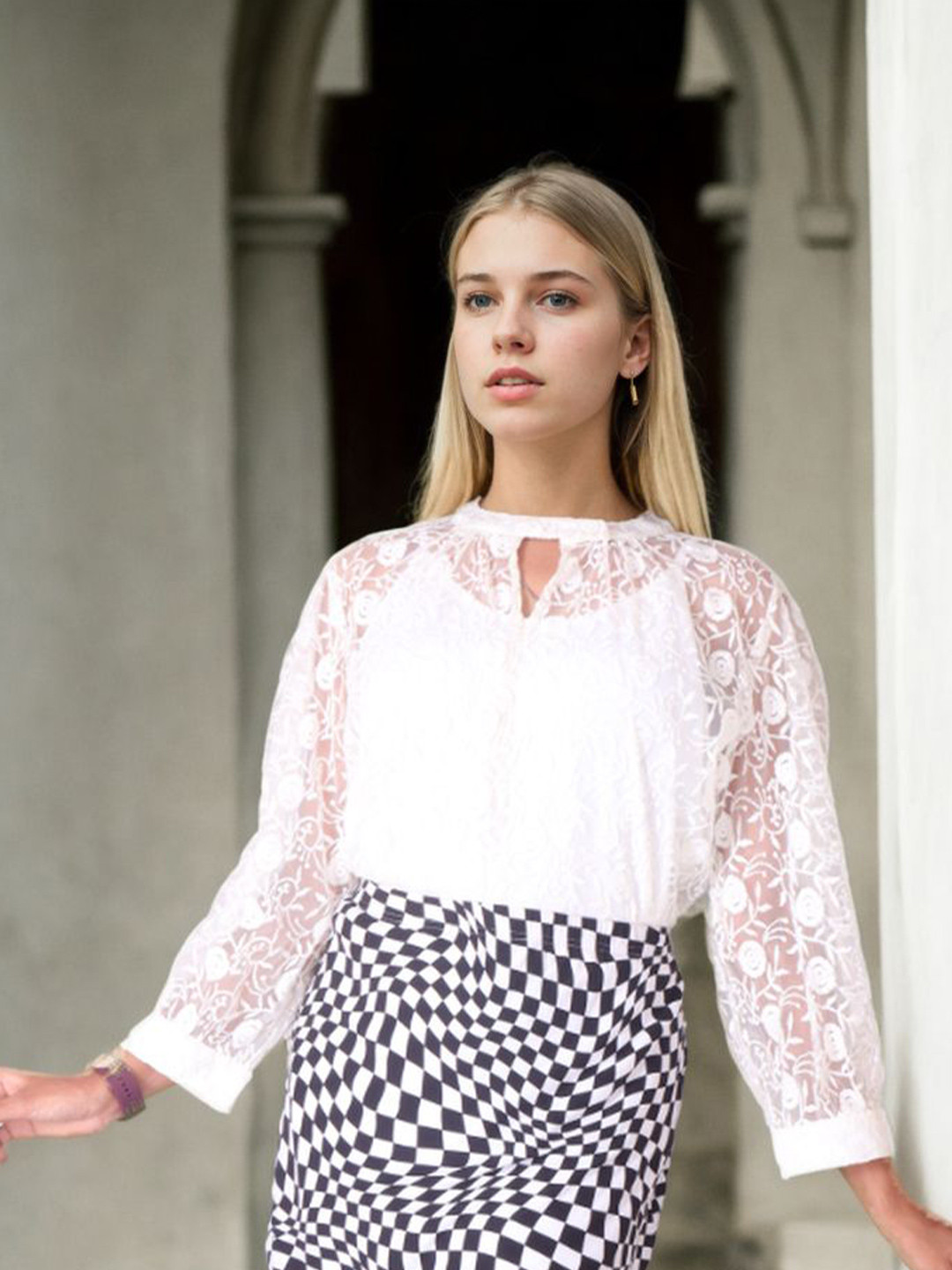 Bucciato Private Limited Keyhole Neck Cotton Top