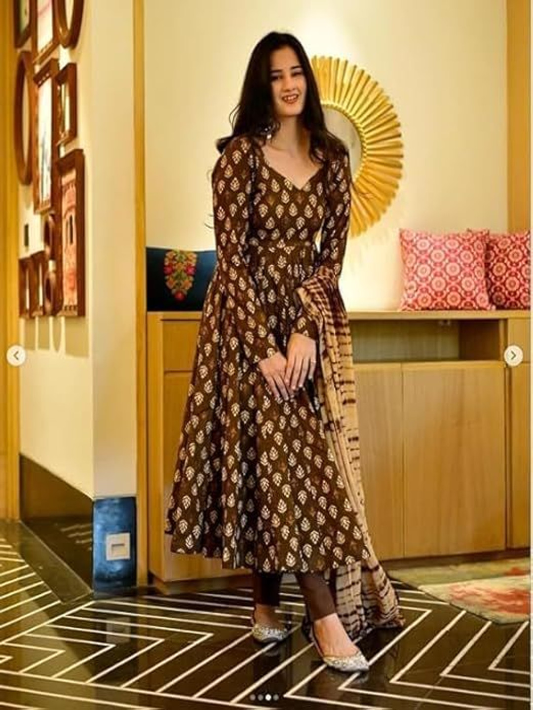 Jammdani Floral Printed Sweetheart Neck Pure Cotton Anarkali Kurta With Trousers & Dupatta