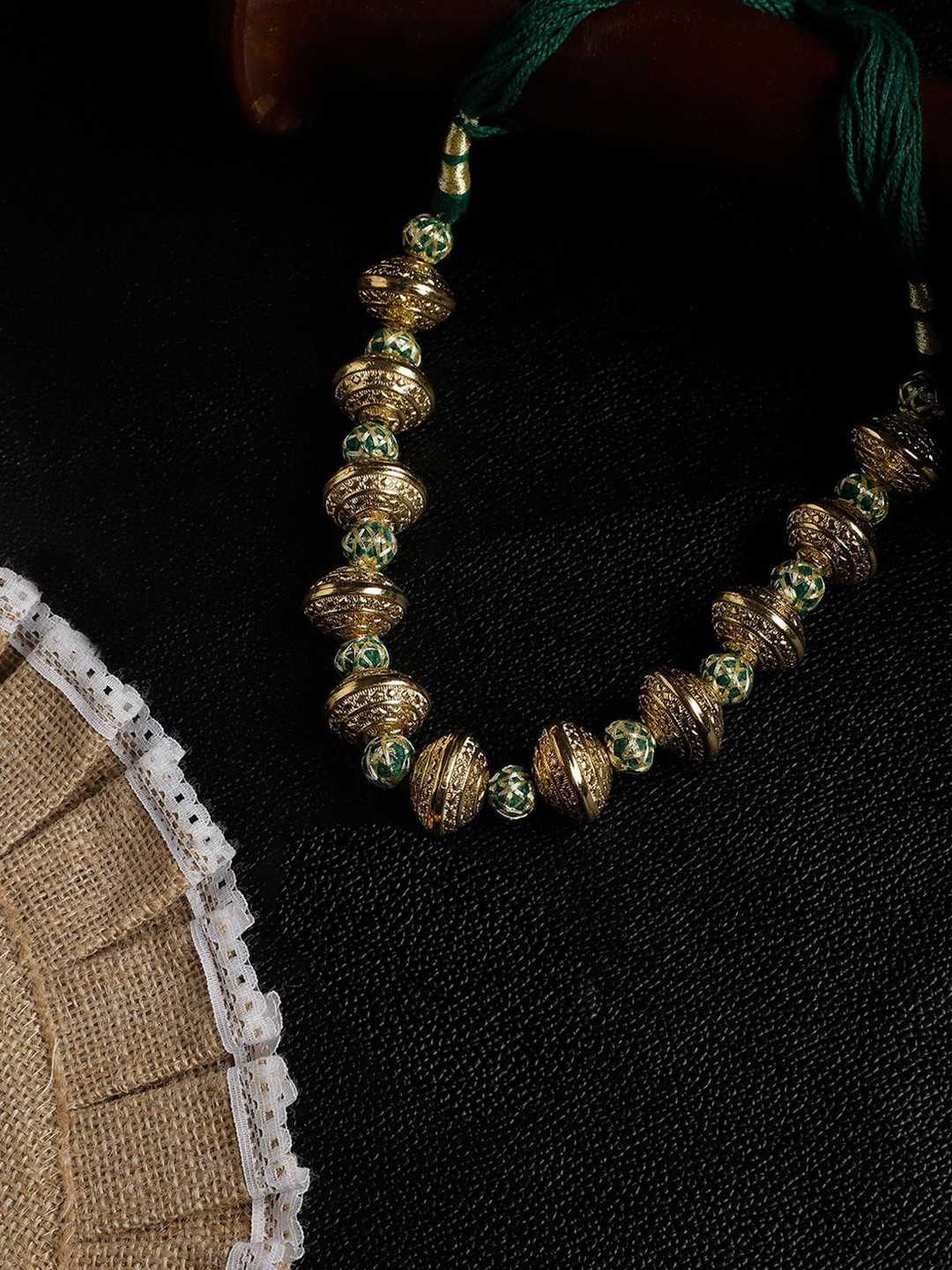 DUGRISTYLE Gold-Plated Sitar-e-Zamurd Layered Chain