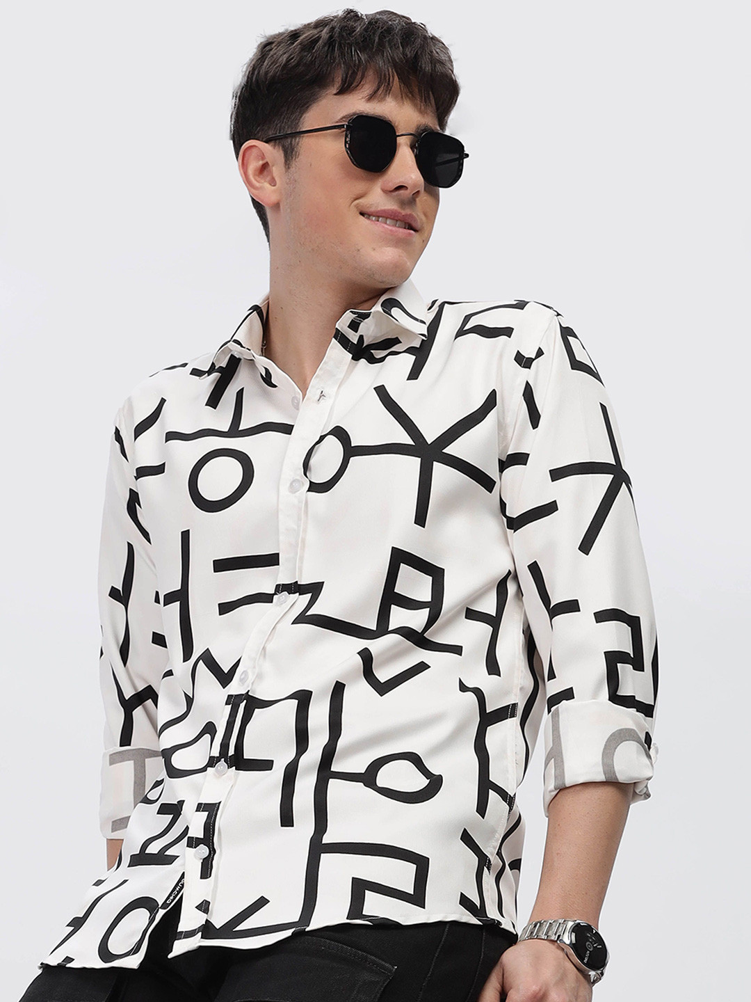 BUMCHIQ Men Comfort Fit Spread Collar Abstract Printed Casual Shirt