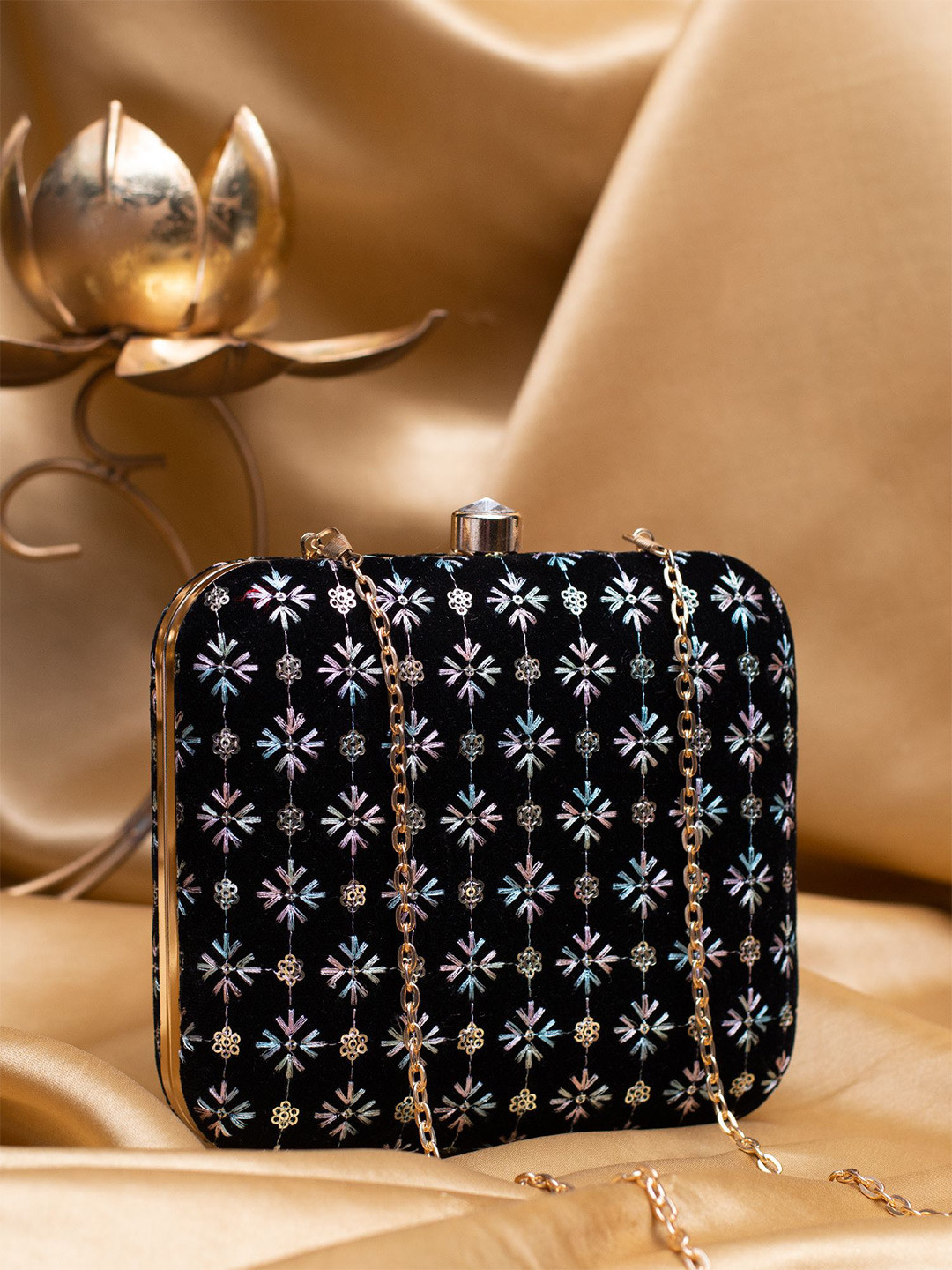 ARTKLIM Threadwork Embroidered Box Clutch with Sling Chain